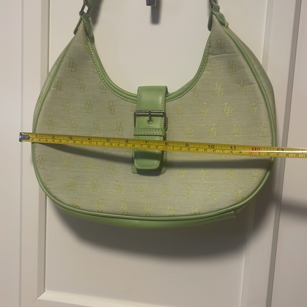 Green Spring Purse - Picture 6 of 7